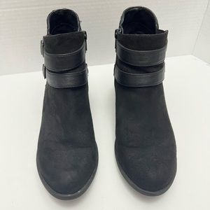 Madden girl Kest Womens Buckle Detail Block Ankle Boots